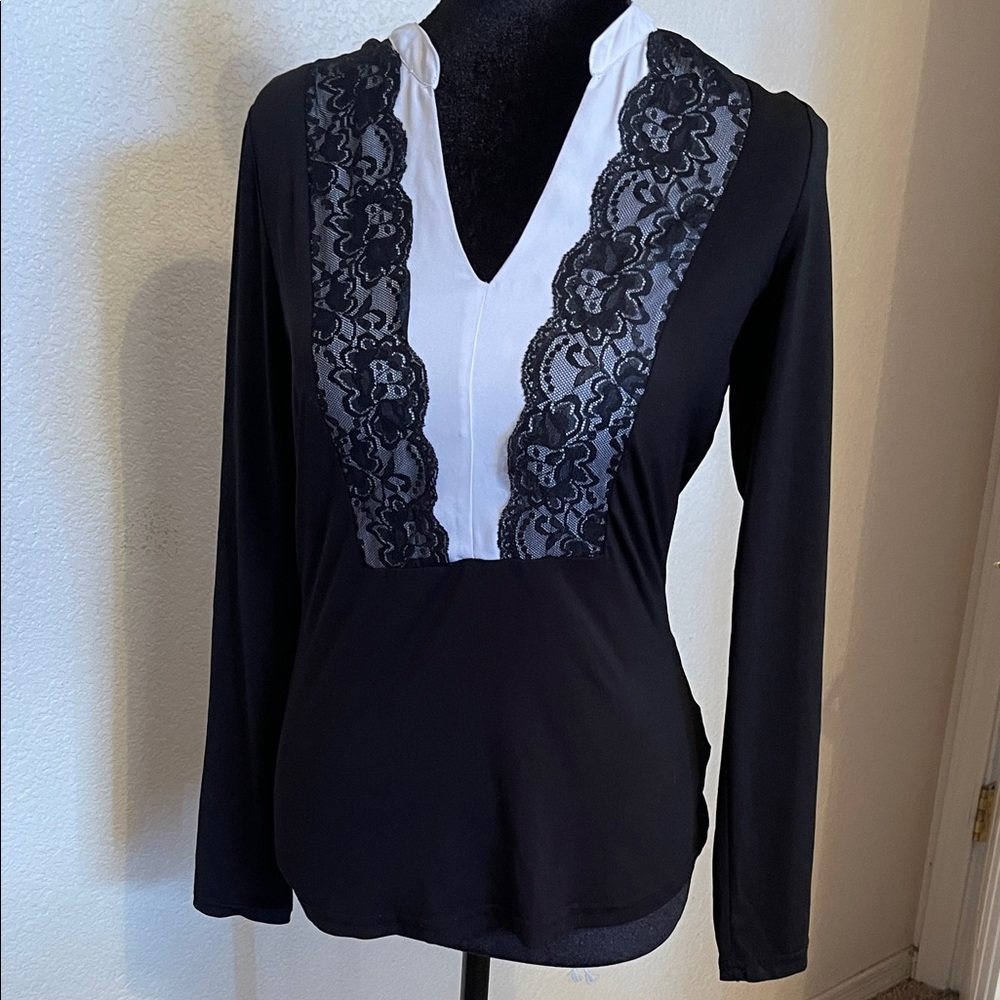 VENUS Black Long Sleeve Top with White Contrast Collar